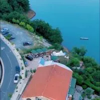 Hotel Tani, hotelli kohteessa Ulëz