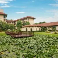 Bhanu The Fern Forest Resort & Spa Jambughoda, Series by Marriott, hotell sihtkohas Jambughoda