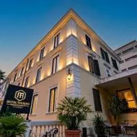 Hotel Touring Wellness & Beauty, hotel a Fiuggi