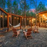 Sauna, Hot Tub, Fire Pit, Pets, EV Plug, Secluded、ブロークン・ボウのホテル
