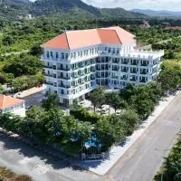 Sangkahak Mith Hotel, hotel v destinaci Kep