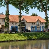 Logis Hôtel Les Pages, hotel i Lunéville