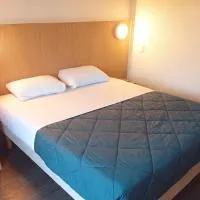 Unisotel Tours โรงแรมในParçay-Meslay