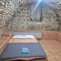 המערה אירוח דרוזי, hotell i Ḥurfeish