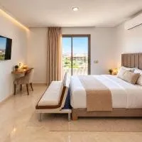 Stay with US 2: Agadir şehrinde bir otel