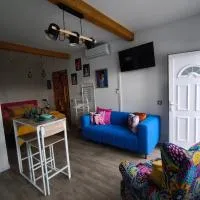 Apartamento Janeli, מלון בטרחלחו