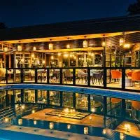 24 On Basil Boutique Luxury hotel، فندق في جوهانسبرغ