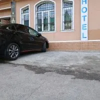 Velora Inn Hotel, Hotel in Salor Bekati