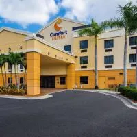 Comfort Suites Vero Beach I-95, hotel di Vero Beach