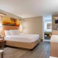 Days Inn by Wyndham Granbury, hotel sa Granbury