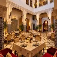 Riad Fes Bab Rcif Suite &Spa โรงแรมในเฟส