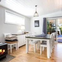 The Anchor - Pet Friendly - 5 Mins Walk to Beach - EV Charging, hotel din Callala Beach