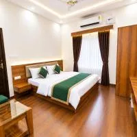Hotel Rudraksha Premier ll Pick And Drop Available、Ayodhyaのホテル