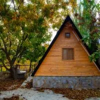 Camping Las Nogueras de Nerpio، فندق في نيربيو