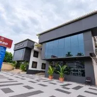 Hotel Afrad International, מלון בKondotti