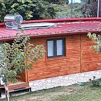 Eco Wooden Olympic view Village, hotel v mestu Leptokaryá