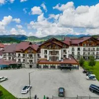 Crystal Hotel & SPA, hotelli kohteessa Bakuriani