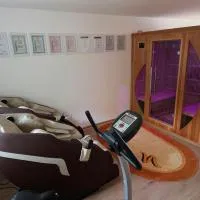 Hollandia Domasa - Nová Kelča, výhľad, infrasauna, altánok, kúpacia kaďa, vonkajší bazén v lete, hotel u gradu Kelča