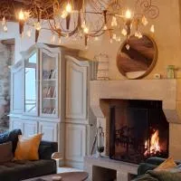 Le Gîte du Prieuré - Maison de charme, hotel a Josselin