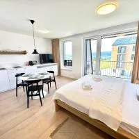 Monte Vista Apartment - Private Garage Parking, hotel in Svätý Jur