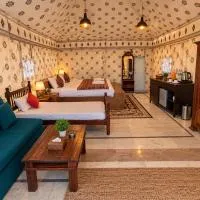 Sunrise Resort With Pool Luxurious Camp in Jaislamer, hotel v destinaci Džaisalmér