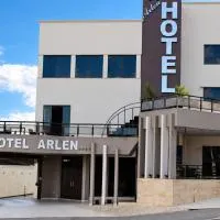 Hotel Arlen، فندق في بوسو أليغري