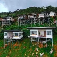 หลงฮักเขา ภูชี้ฟ้า Long Huk Kao Phuchifa, hotel a Ban Huai Khu