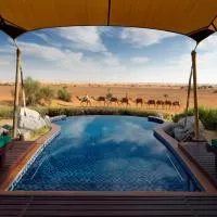 Al Maha, a Luxury Collection Desert Resort & Spa, Dubai, готель у місті Murquab