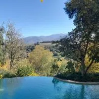 MAROC LODGE Atlas Mountain Heritage โรงแรมในอมิซมิซ