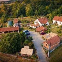La Corte Delle Rose UB, hotelli kohteessa Ub