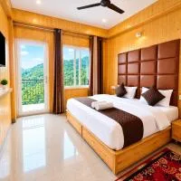 The Himalayan Amber - Luxury Stay in the Hills of Mussoorie #Couple Friendly #Restaurant #Parking, hotel sa Mussoorie
