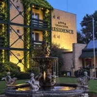 Grand Hotel Residence Piešťany Adult only boutique hotel، فندق في بييشتِني
