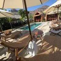 Damai Bungalows, viešbutis mieste Maluk