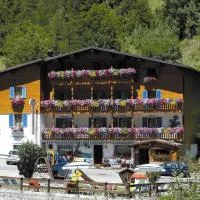 Albergo Genzianella, hótel í Rocca Pietore