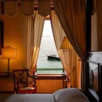 Locanda San Vigilio โรงแรมในการ์ดา