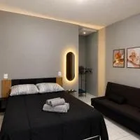 Private Studio with BBQ Grill, TV, AC, and Wi-Fi – hotel w mieście Araquari
