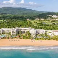 Wyndham Grand Rio Mar Rainforest Beach and Golf Resort, готель у місті Ріо-Гранде