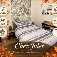 Chez Jules - appartement cosy de 40 m2: Denain şehrinde bir otel