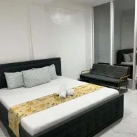 Legends Hotel - Lemery and Taal, hotel u gradu Lemery