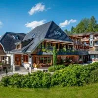 Albtalblick Ihr Wellness- & Wanderhotel, отель в городе Хойзерн