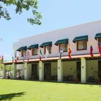 Radisson Hotel Cuernavaca, хотел в Chiconcuac