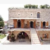 Beit Faris Wa Lucia Guesthouse Byblos – hotel w mieście Dżubajl