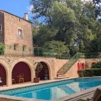 Le Moulin des Salces, Hotel in Saint-Privat