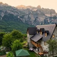 Vellezrit Shkambi, Hotel in Gjelaj