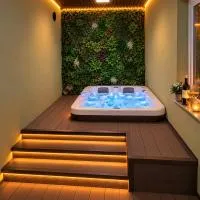 BT Plitvice Holiday, hotel u gradu 'Irinovac'