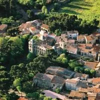 Charming Appartement Canal du Midi , Minervois、La Redorteのホテル