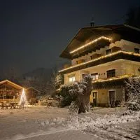 B&B Pension Karlsdorfer Hof, hotel a Seeboden