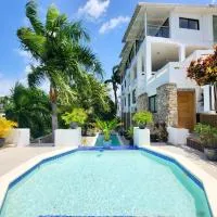 Kainos Tropical Boutique Hotel، فندق في لاس تاريناس