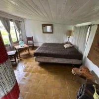Viesnīca Casa del monte pilsētā Karmena de Areko