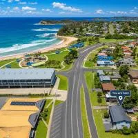 SKYES BEACH HOUSE spas sauna arcade machines, hotel u gradu 'Malua Bay'